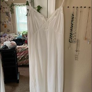 white babydoll lace dress  𖡼.𖤣𖥧